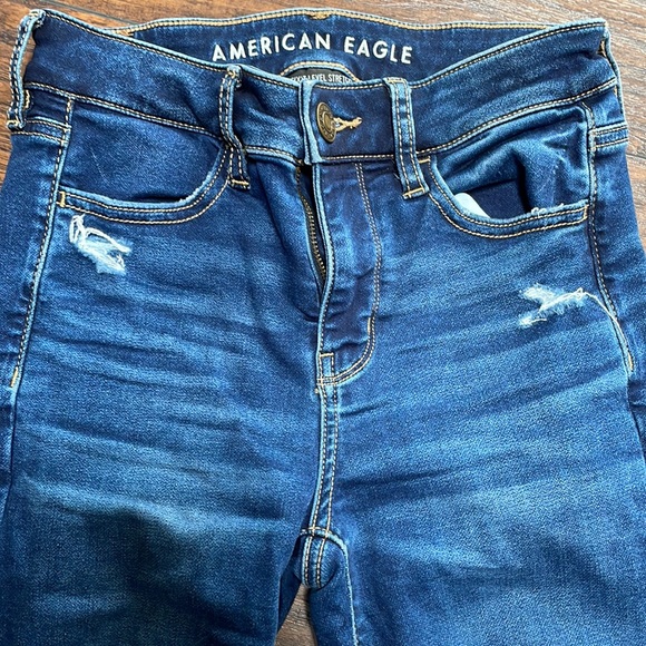 Women’s American Eagle Next Level Stretch Hi-Rise Jegging - Picture 3 of 8